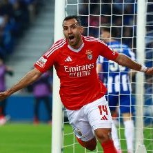 黑店出品❗帕夫利季斯战巴萨+波尔图两戴帽，上季金靴+本季造34球