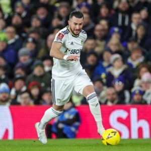 博鱼足球官网-佩杜拉：佛罗伦萨即将签下利兹联边锋哈里森，但仍在关注巴尔丹齐