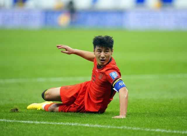 1726030443695032920.jpg (体育)(20)足球——世预赛:中国对阵沙特XxjpseC007425_20240910_PEPFN0A001_副本.jpg